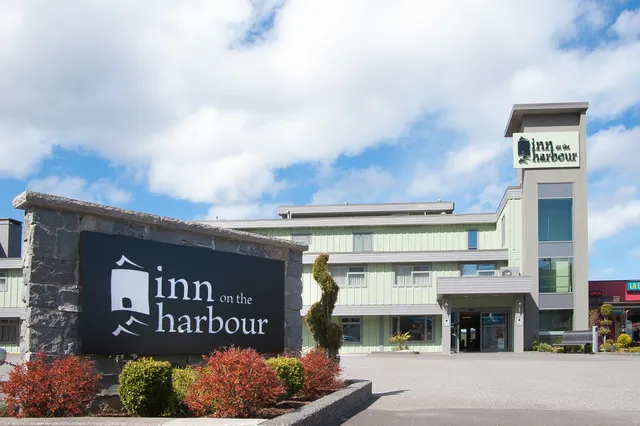Inn on the Harbour