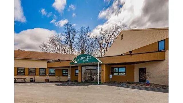 Quality Inn Schenectady - Albany