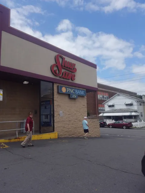 The Fresh Grocer of So. Main Ave & Eynon- Gerrity's