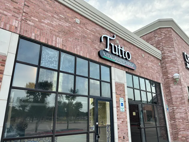 Tutto Italian Kitchen