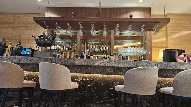 Caligo Bar & Lounge @ Opero Hotel