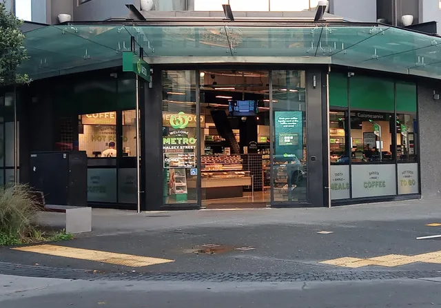 Woolworths Metro Halsey Street
