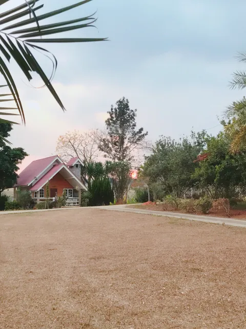 บ้านภูชิดดาว เขาตะเคียนโง๊ะ