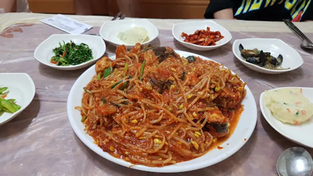 문현동유정아구찜