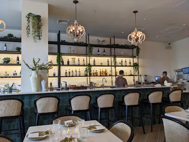 Lantern House Kitchen & Bar