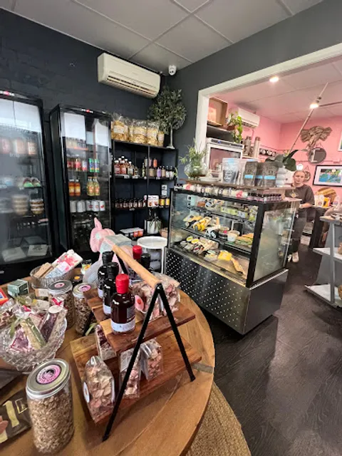 P!nk Elephant Coffee & Micro Deli