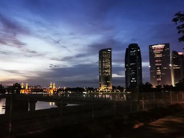 Putrajaya Lakeside Sunset Viewpoint