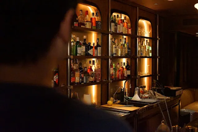 ROGUE AFFAIR Cocktail Bar