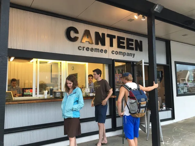 Canteen Creemee Company