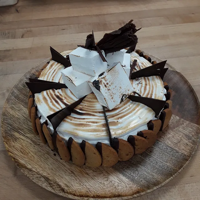 Domenique’s Bakery