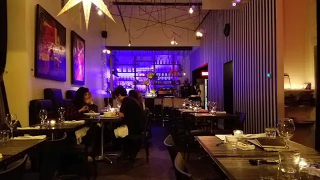 Monsieur café & vins