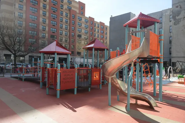 Mount Hope Playground