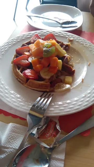 La Waflera Breakfast