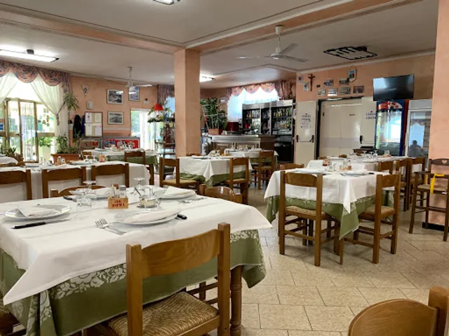 Hotel Ristorante "Roma" Petritoli