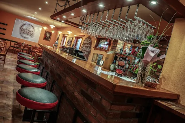 Motor Bar & Retro Café