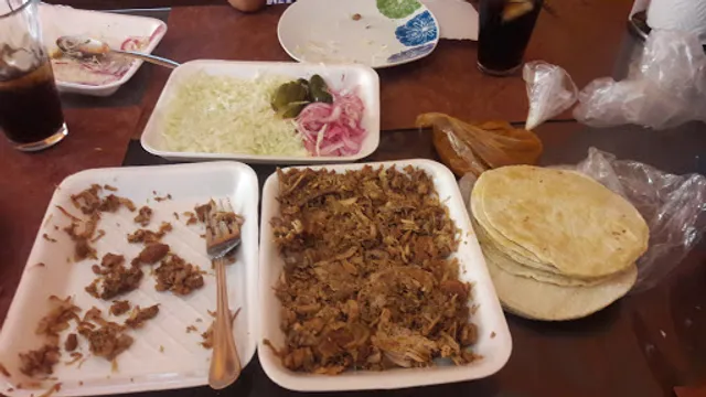 Carnitas Jacarandas