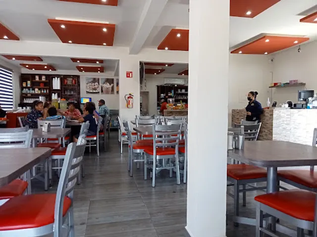 La Esquina De Cortez