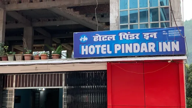 Hotel Pindar Inn