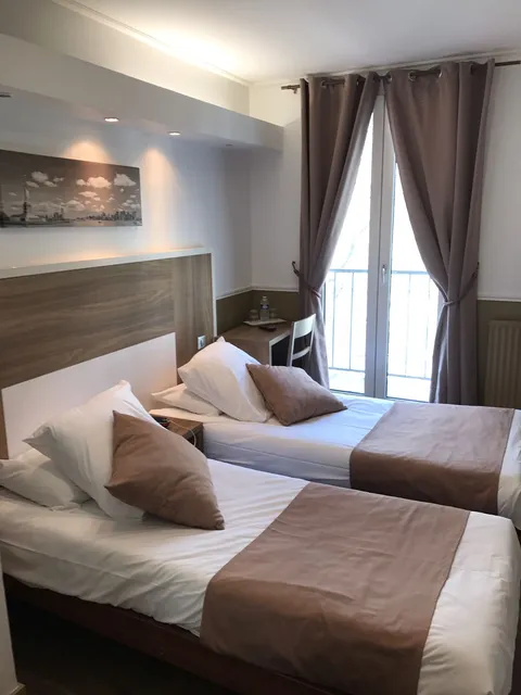 Grand Hôtel Nouvel Opéra.