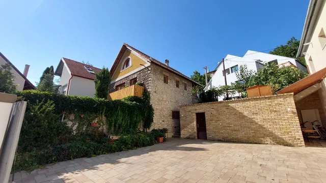 Jókai Tizenkilenc Vendégház