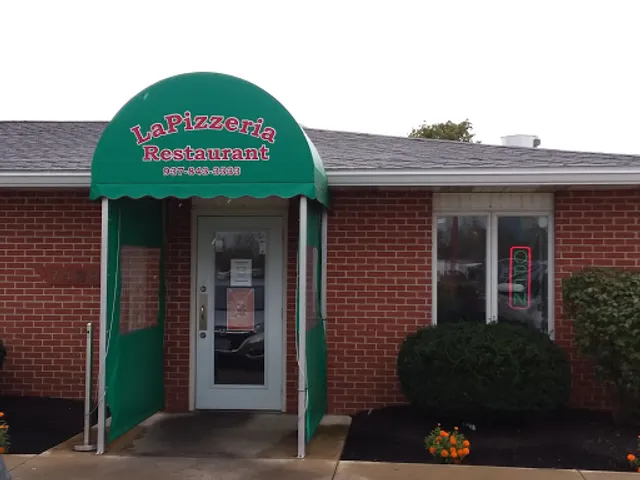 Lapizzeria Restaurant