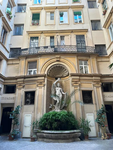 Kambal Luxury Suites