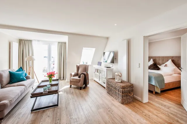 Weisse Villa am Meer