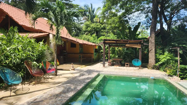 Cabuya Lodge