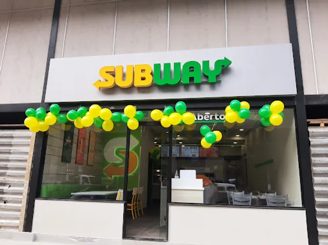 Subway Correas