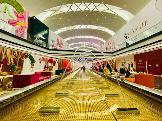 American Dream Parking Deck D Gold