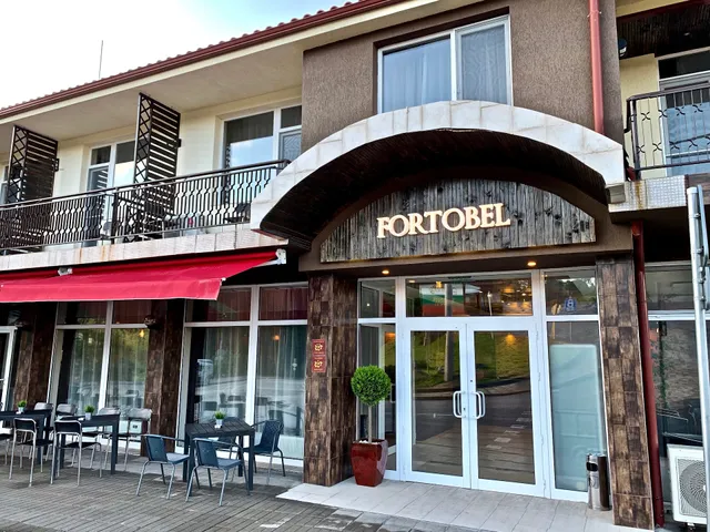 Hotel "Fort o Bel"