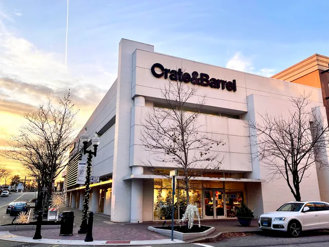 Crate & Barrel