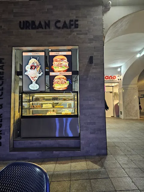 ALBI URBAN CAFE Balcón de Europa