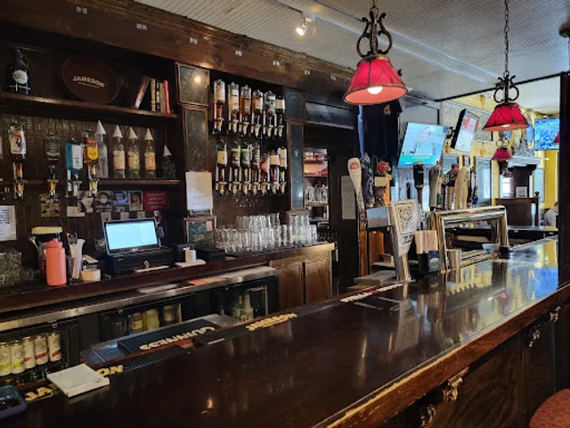 Hibernian Irish Pub and Restaurant
