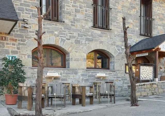 Apartahotel Tres Quiñones