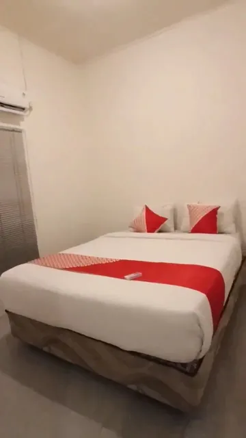 OYO 2551 Mango Residence