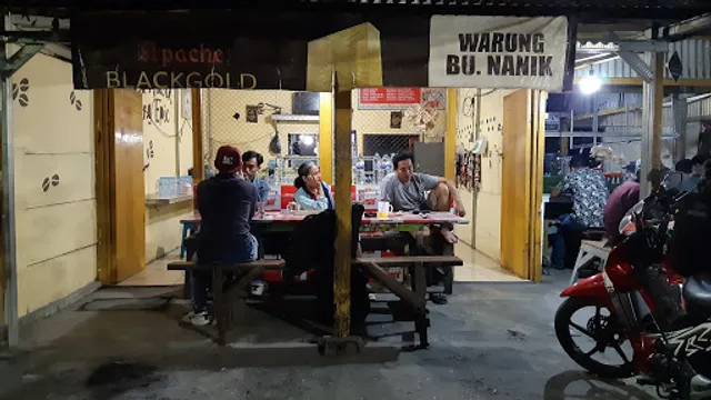 WARUNG SEDERHANA BU NANIK
