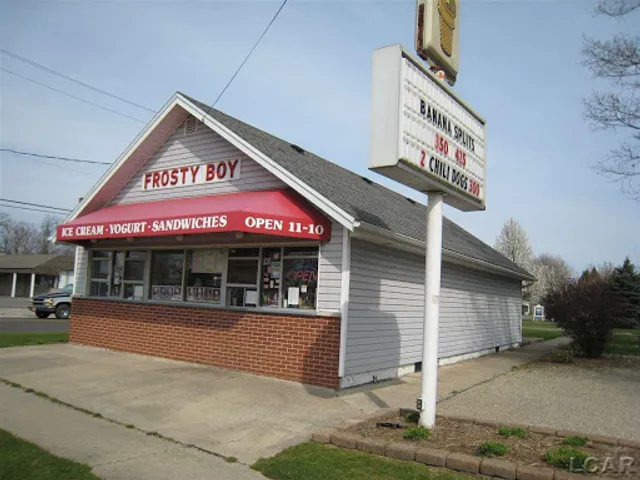 G&J's Frosty Boy of Tecumseh