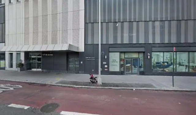 375º Chicken 'n Fries