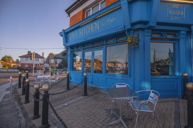 Ian's Kitchen by Mateo