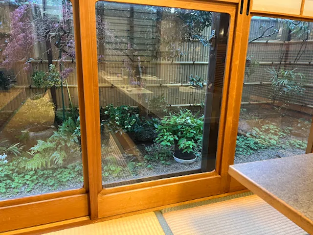 日本料理 にしおか