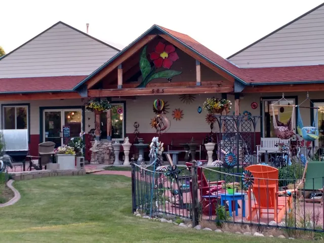 Landon's Greenhouse, Nursery and Landscaping