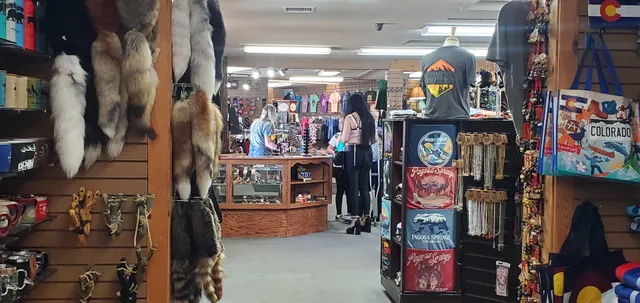 Wolf Creek Gift Shop