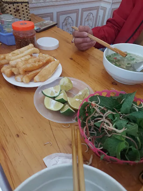 Phở Thành Nguyệt