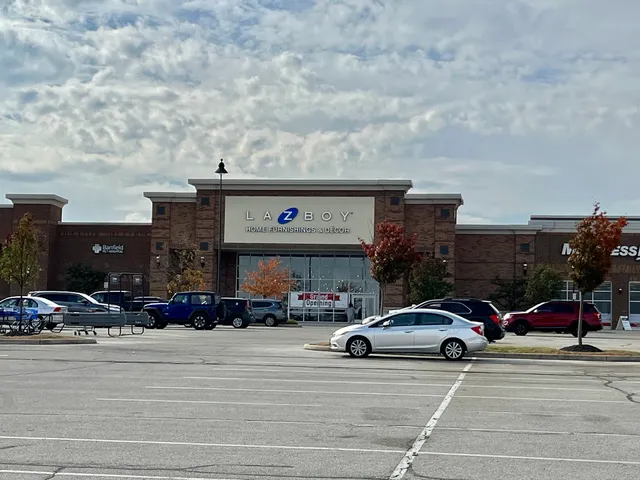 La-Z-Boy Grove City