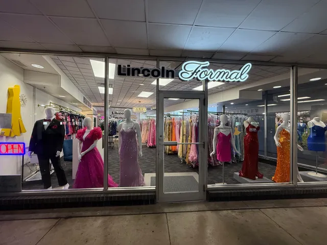 Lincoln Formal Dress Boutique