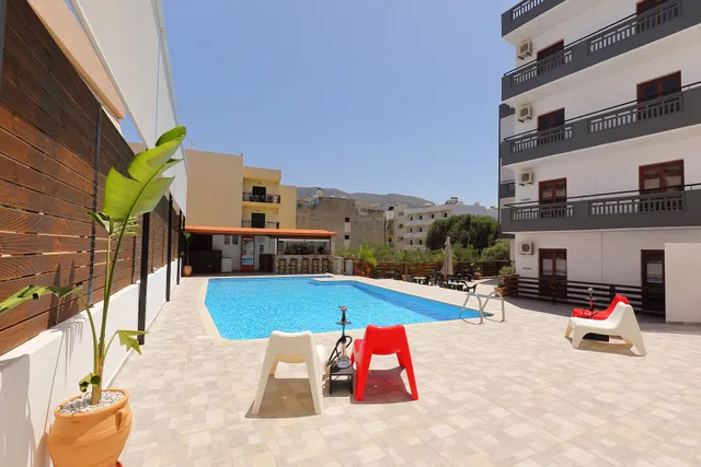 Antiko Apts & Studios