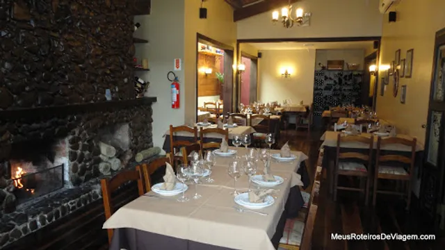 Restaurante Pequeno Bosque