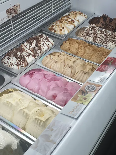 Cafetería heladería Neptuno