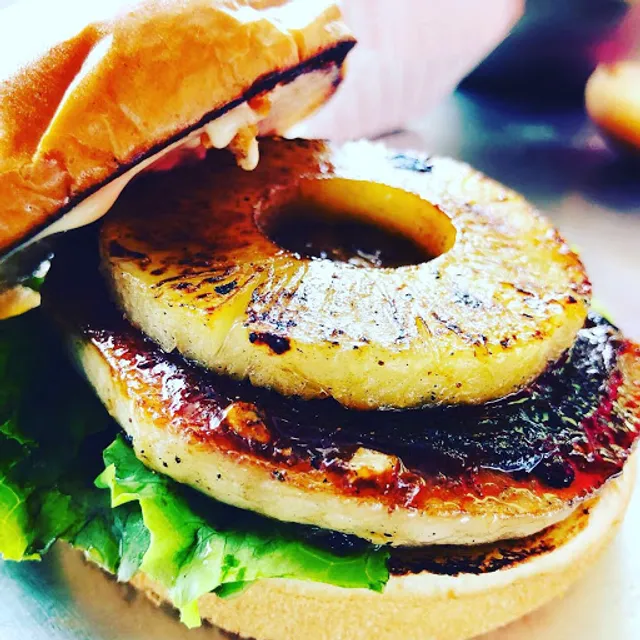 Shaka Burgers Hawaii